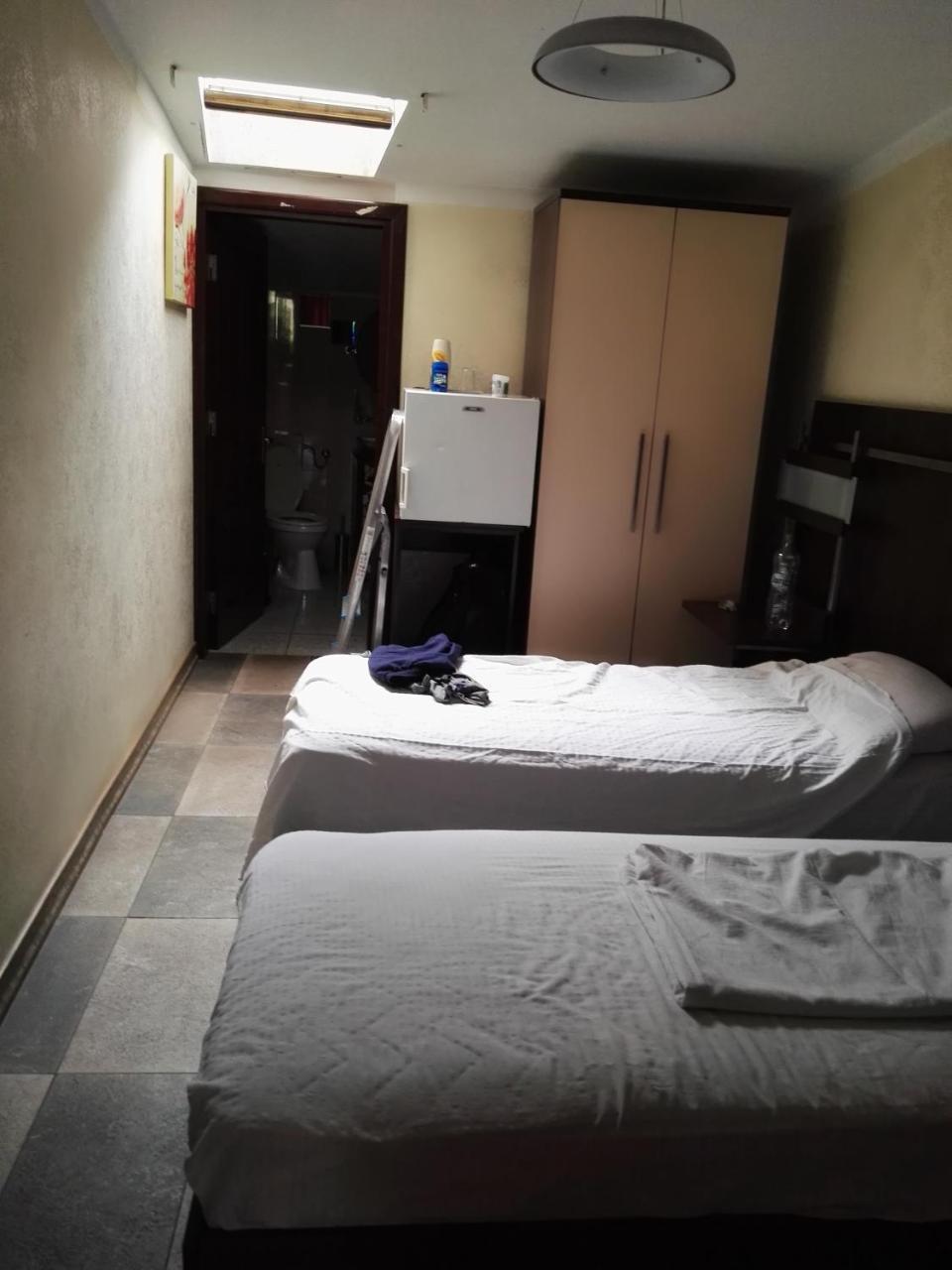 Pensiunea Italiana Braşov Exterior foto